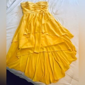 Alfred Angelo Maid of honor/Bridesmaids dress. Beautiful Canary color. Size 8